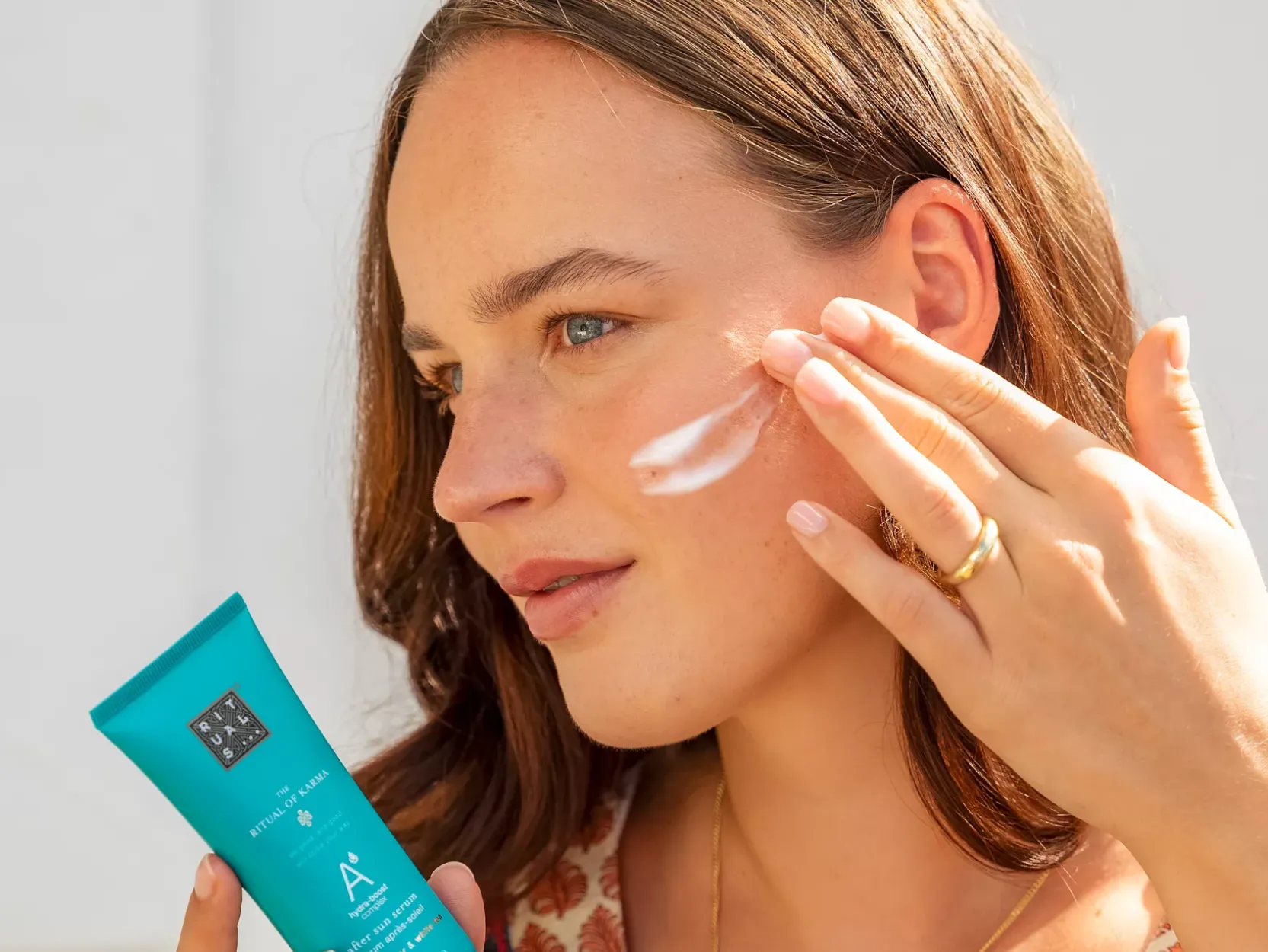 After Sun Serum