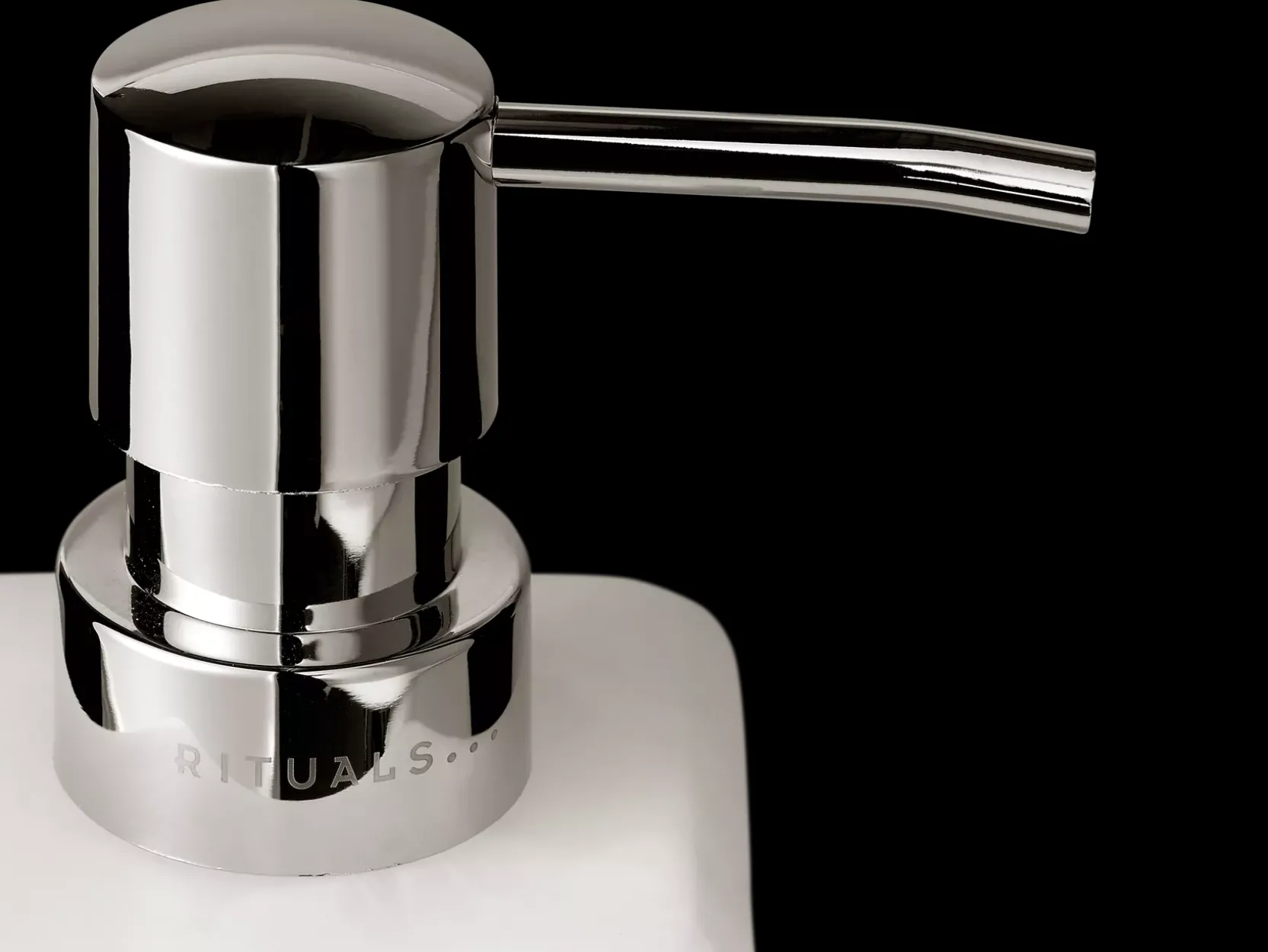 Dumeure Soap Dispenser