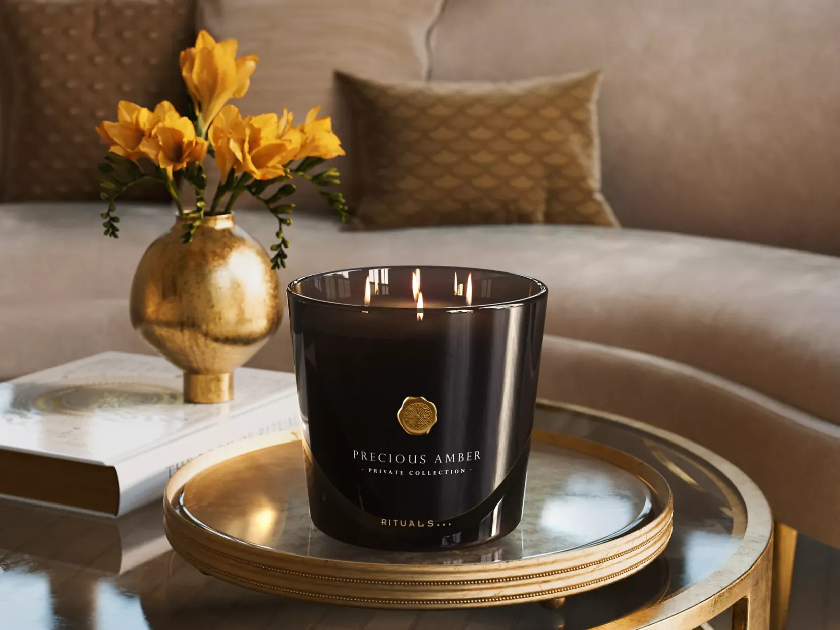 Large Precious Amber Scented Candle