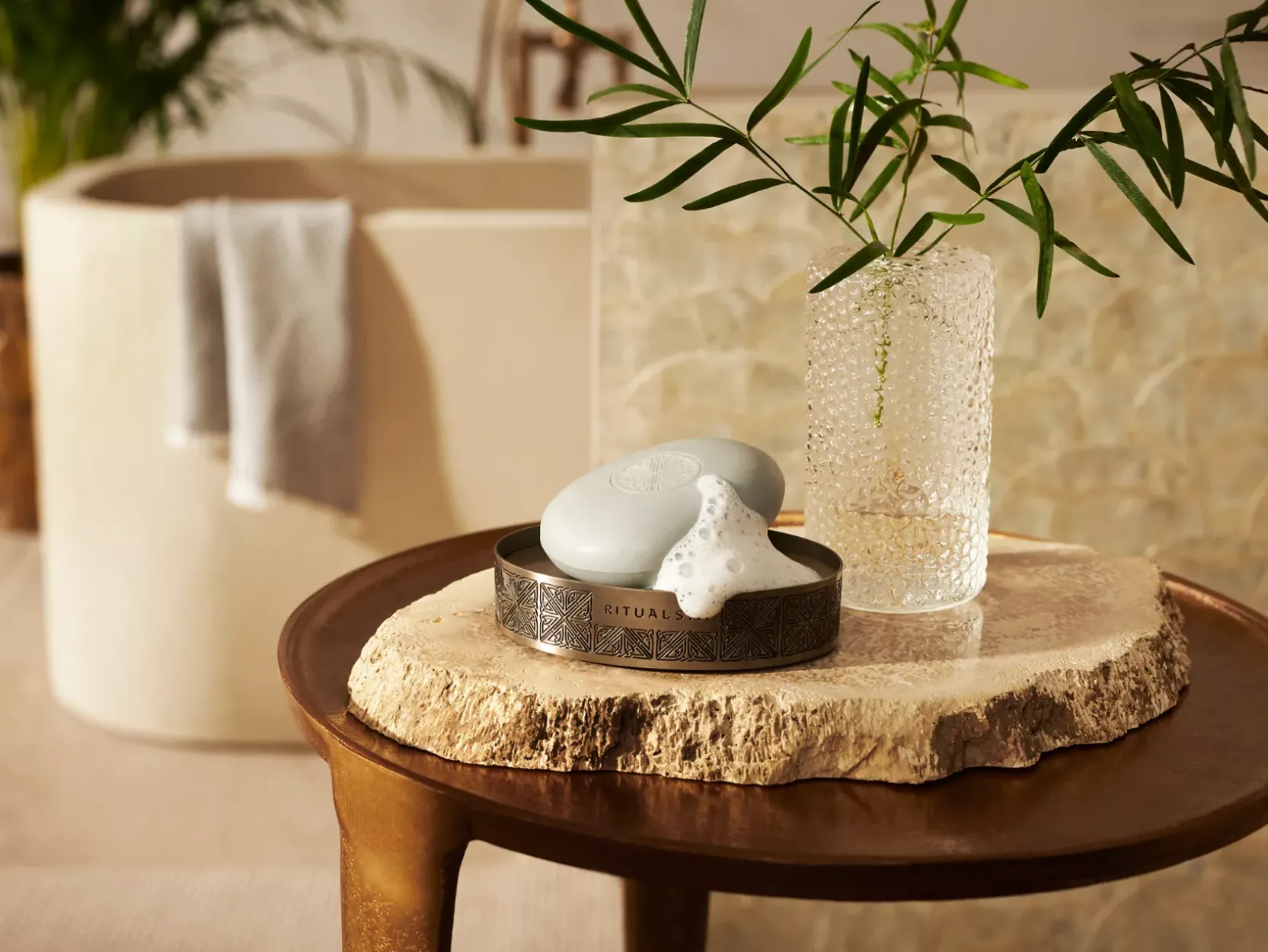 Shampoo & Body Bar