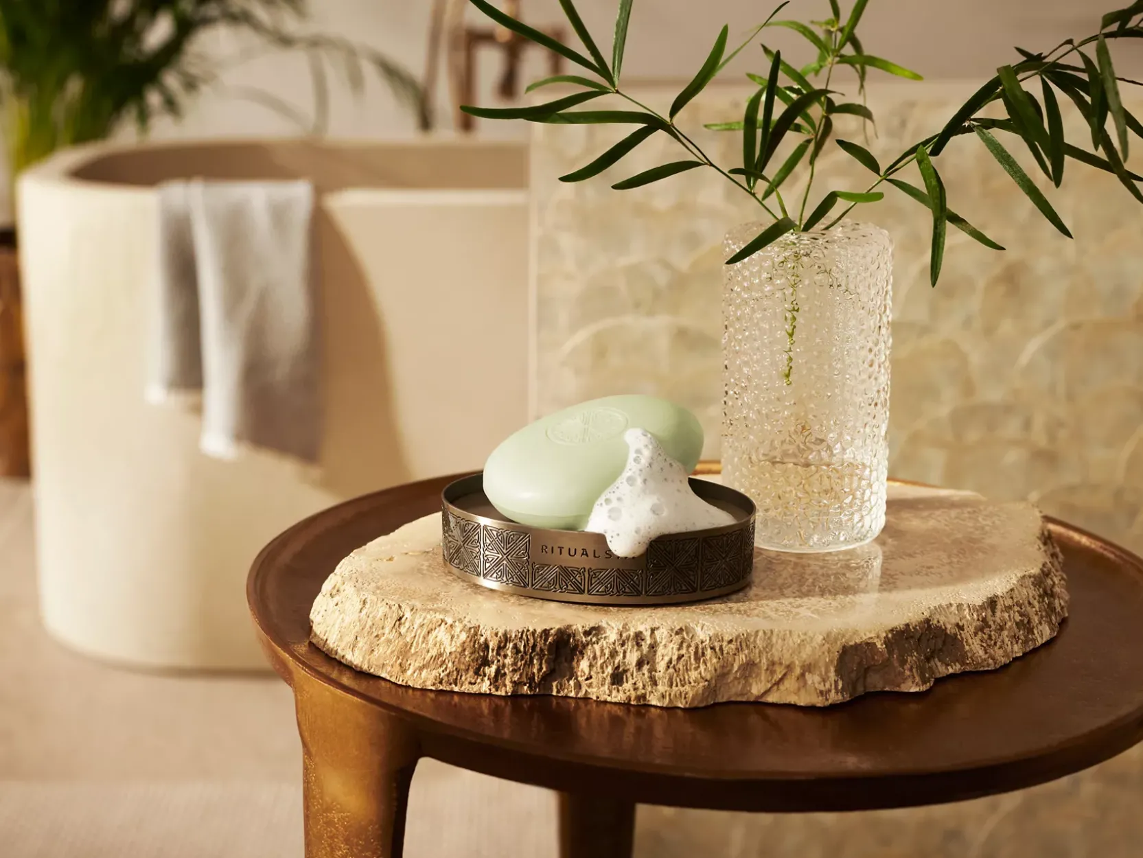 Shampoo & Body Bar